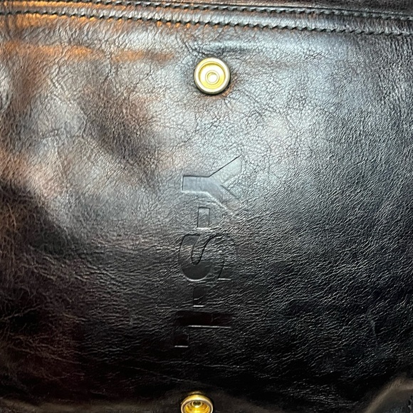 YSL Downtown Tote - Picture 8 of 16